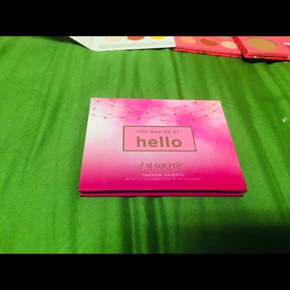 SOLD Authentic Colourpop Eyeshadows Palette Bundle - Picture 4 of 8